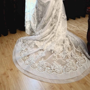 Свадебное платье Casablanca Bridal ,  размер 36-40,  цвета айвори 